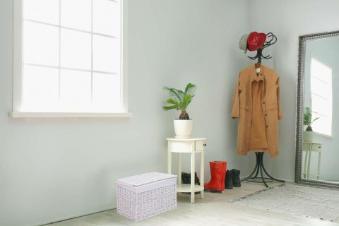 KUFER WIKLINOWY BIAŁY 65 L