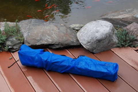 SKŁADANE KRZESŁO TURYSTYCZNE HUGO NIEBIESKIE