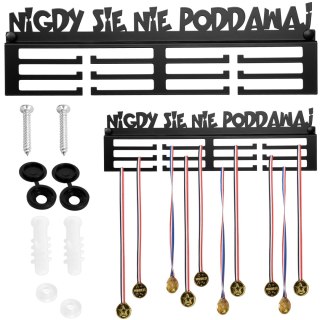 WIESZAK NA MEDALE NIGDY SIĘ NIE PODDAWAJ!
