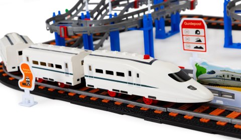 Kolejka i auto na baterie dwa tory miasto 108 el.