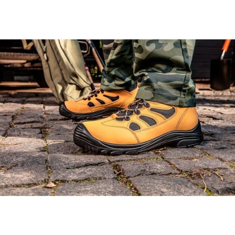 TRZEWIKI ROBOCZE S3 SRC, NUBUK, BEZ METALU ROZMIAR 43