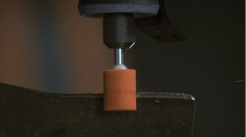 ŚCIERNICA WALCOWA Z TLENKU GLINU 9.5MM 3 SZT. ŚCIERNICA WALCOWA Z TLENKU GLINU 9.5MM 3 SZT.