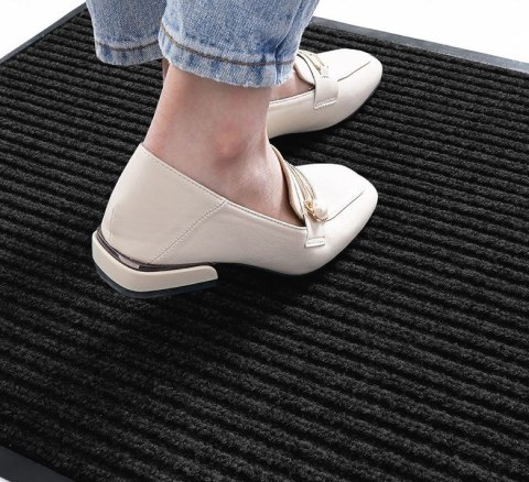 WYCIERACZKA DO BUTÓW WEJŚCIOWA POD DRZWI 80X120 CM YOLANDA CZARNA