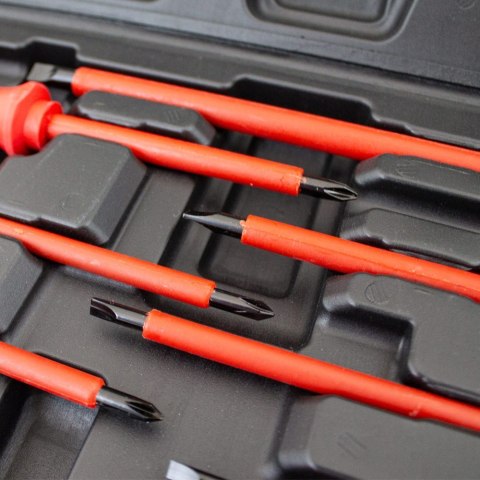 Zestaw wkrętaków izolowanych magnetycznych 11 elementów Zestaw wkrętaków izolowanych magnetycznych 11 elementów